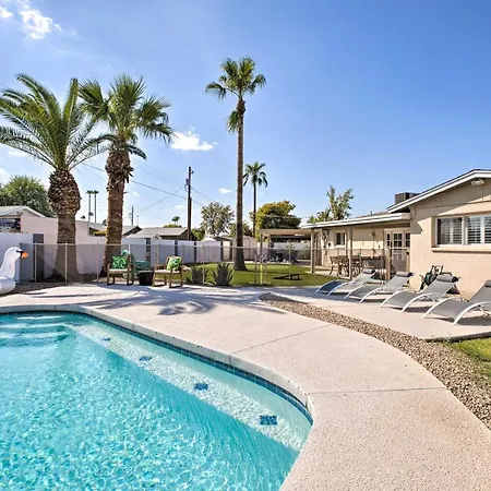 Modern Scottsdale Gem With Pool, Games, Patio And More